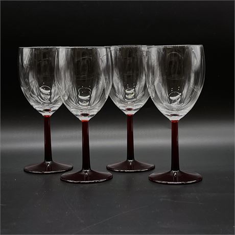 Wine Glasses with Ruby Red Stems