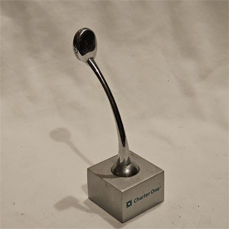 Desk display chrome
