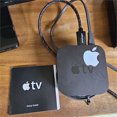Apple TV w/HDMI Cord -No Remote