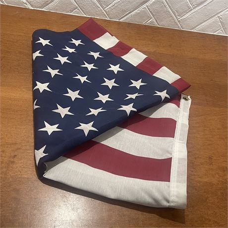 3 ft x 5 ft American Flag w/ Grommets (Polyester - Made in USA)
