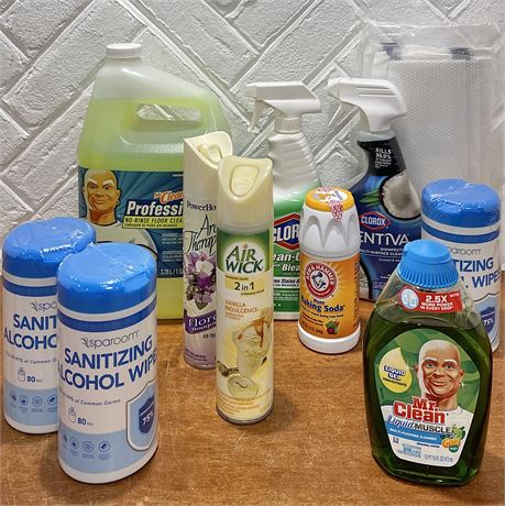 New / Like New Cleaning Supplies