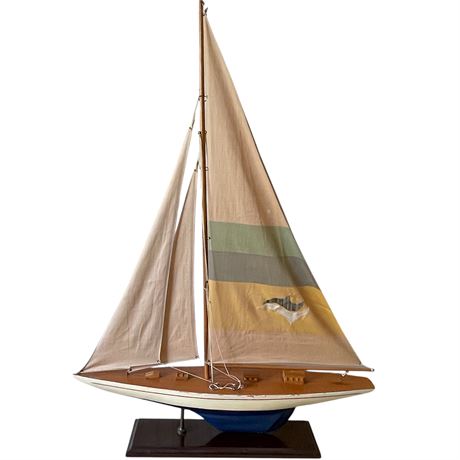 Vtg Wooden Enterprise J-Class Sailing Yacht Model