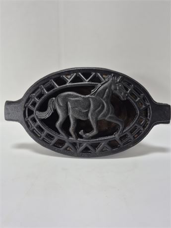 Horse Cast Iron Wood Stove Humidifier