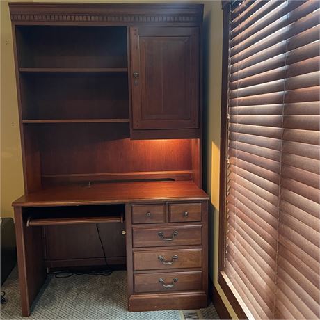 Hooker Furniture Solid Wood Desk with Removable Hutch Top