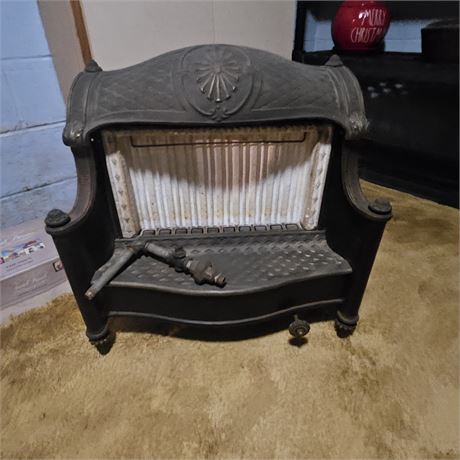 Humphrey Radiantfire gas fireplace insert.