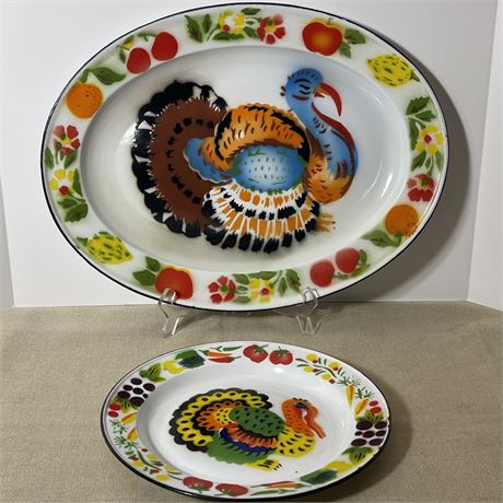 Vtg Enamelware Turkey Platter and Plate