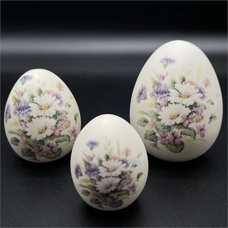 Porcelain Bisque Hand Painted Decorative Eggs