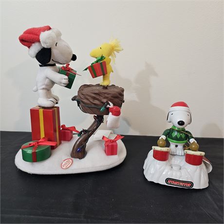 Snoopy & Woodstock Musical/Animated Display w/Blinking Lights & Drummer Snoopy