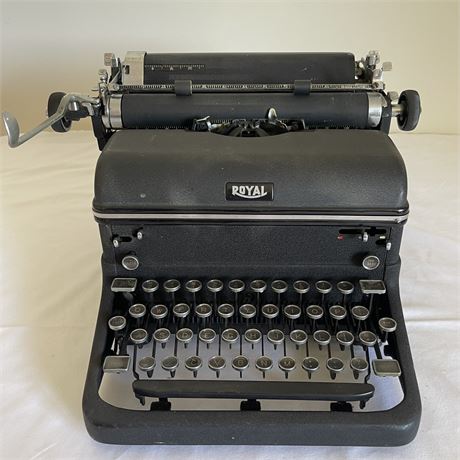 Vintage Royal Typewriter