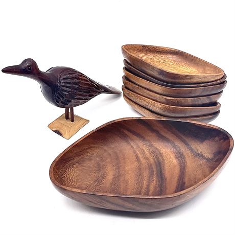 Carved Wood Bird Figurine Rounded Diamond Serving and Individual Bowls