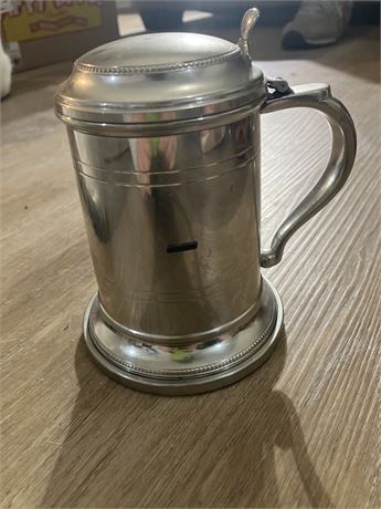 Vintage metal ice bucket with the name "SEARLE"