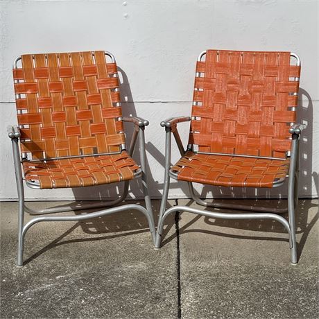 Pair of Vintage Folding Lawn Chairs