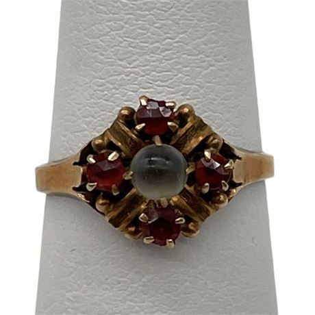 Antique 10K Garnet and Moonstone Size 5.5 Ring