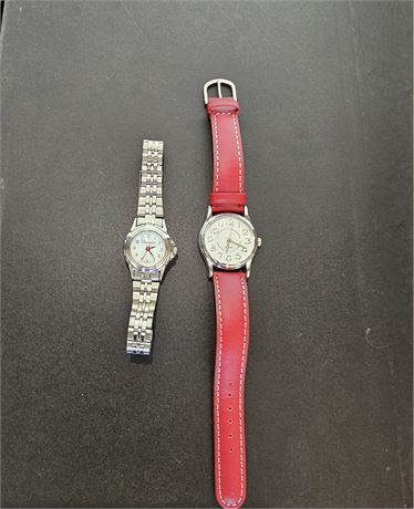 (2) Ladies Fashion Watches