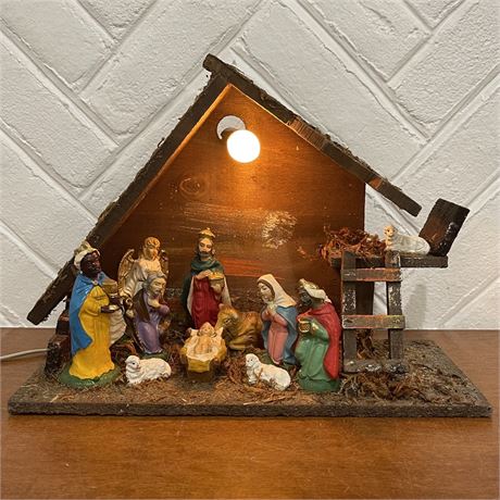Vintage Lighted Nativity - Made in Italy