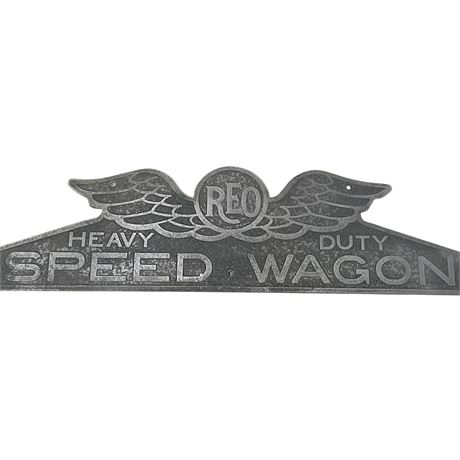 Vtg REO Speed Wagon Metal Radiator Emblem