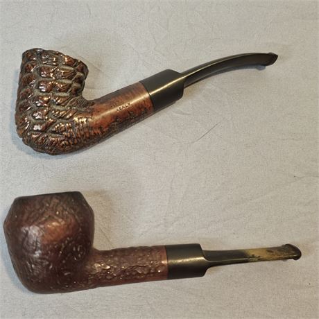 (2) Vintage Hand Carved Pipes~ (1-Italian / 1-England)