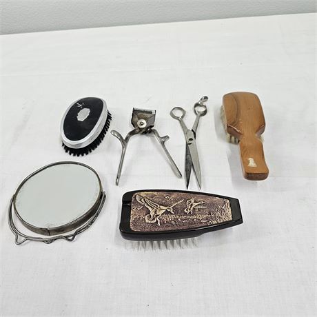 Vintage Miscellaneous Grooming Tool Lot