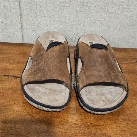 BASS Brand Men's Leather Heavy Duty Slides *NEW* Size 13