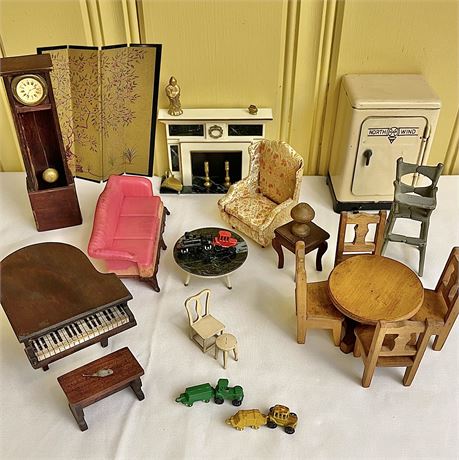Old Wood/Metal Handcrafted & Ideal Petite Princess Fantasy Dollhouse Accessories