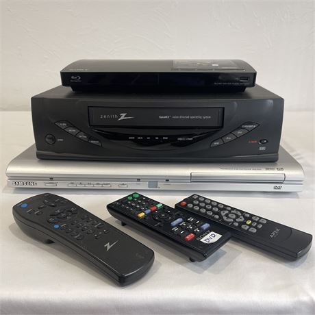 Great Electronic Lot - VHS, DVD and Blu-Ray Players with Remotes