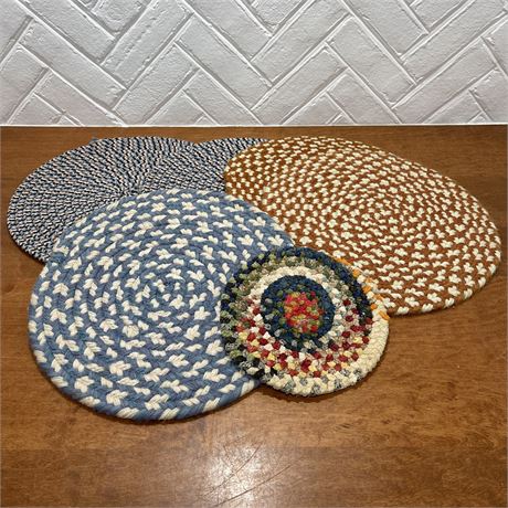 4 Braided Placemats and a Trivet