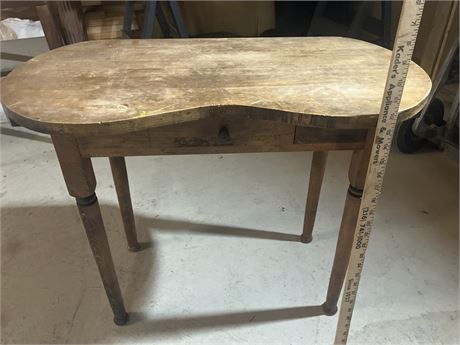 Antique Kidney Shaped Desk with Drawer