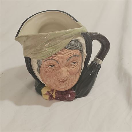 Royal Doulton character jug or Toby jug, "Sairey Gamp" model,