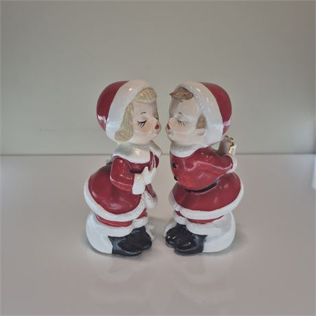 Vtg Porcelain Kissing Boy & Girl, Santa & Mrs. Claus