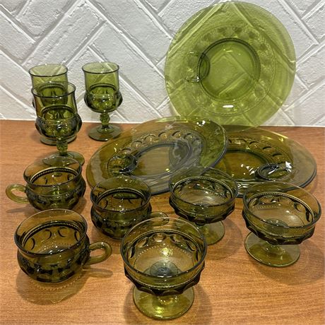 Vtg Indiana Green Kings Crown Thumbprint Snack Set w/ Sherbert & Goblet Glasses