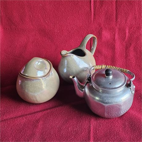 Frankoma Pottery creamer and sugar bowl set