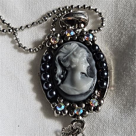 lady Cameo Necklace, Pin or Pendant, Estate Jewelry,