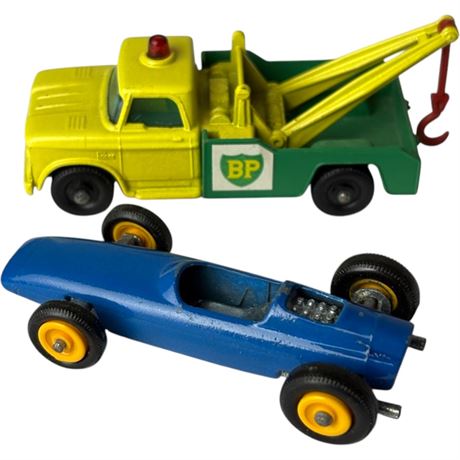 Matchbox Lesney No. 13 Dodge BP Wreck Truck & No. 52 BRM Racing Car