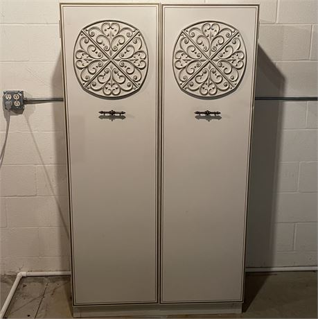 Free-standing Metal Clothing / Coat Closet