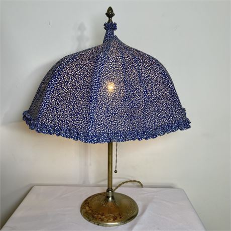 Antique Solid Brass Base Closeable Umbrella Shade Table Lamp