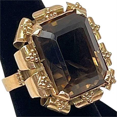 14K Yellow Gold Smokey Topaz Size 6.5 Ring